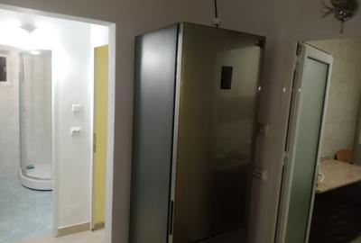 Închiriez apartament cu 2 Camere Micro 17 - 10
