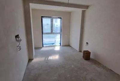 Apartament cu 3 camere decomandat în Central - 9
