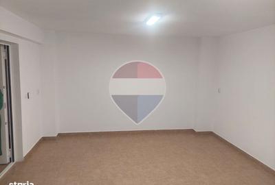 Spațiu comercial, de 84 mp, în Central