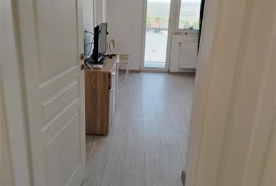 Garsonieră decomandată în Valea Adâncă - 3