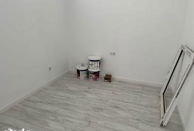 Casă cu 4 camere cu Teren 200 Mp în Central - 10