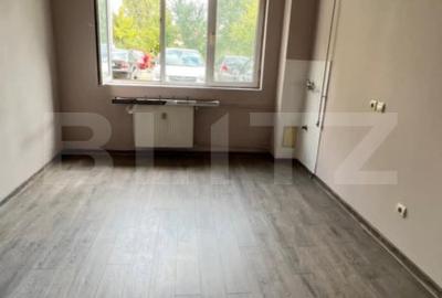 Garsonieră decomandată în Dâmbul Rotund