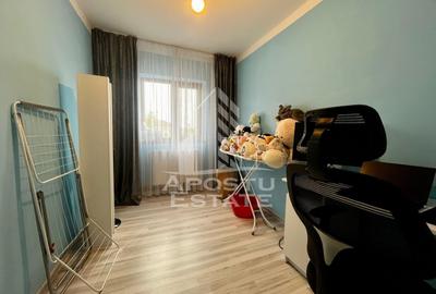 Apartament 3 camere,centrala proprie, recent renovat,zona Aradului - 8