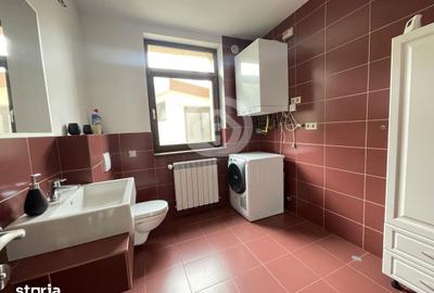 Casă cu 6 camere cu Teren 611 Mp în Central - 5