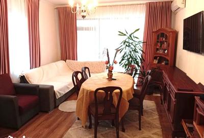 Casă cu 5 camere cu Teren 700 Mp în Central - 20