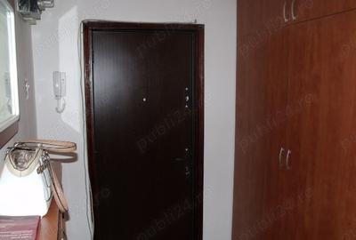 Apartament cu 2 camere decomandat în Militari