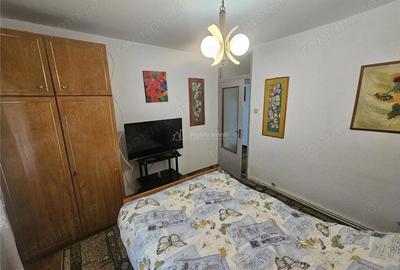 Apartament cu 2 camere decomandat în Calea Timișoarei - 4