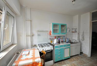 Militari Uverturii apartament 3 camere decomandat 2 bai etaj 1 bloc 1981 - 6