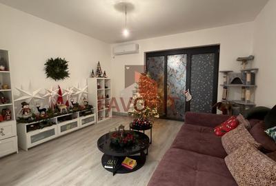 Decomandat. Cu gradina proprie. Mobilat si utilat - 1