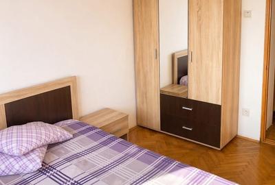 Apartament cu 3 camere decomandat, mobilat în Tomis III - 11