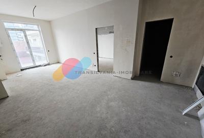 Apartament cu 2 camere semidecomandat în Mărăști