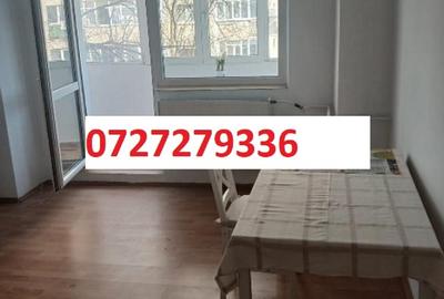 Apartament cu 3 camere semidecomandat în Drumul Taberei