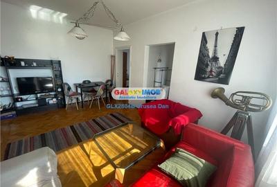 Universitate | 3 camere| spatios | AC+balcon | view | izvor