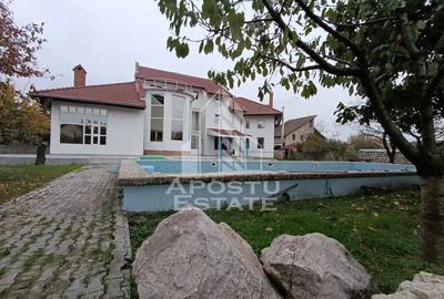 Vilă spațioasă cu piscină și teren generos (2500 mp) + teren de tenis! - 3