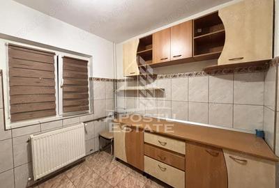 Apartament cu 2 camere decomandat, mobilat în Aradului