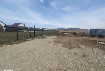 Spațiu comercial, în Sânpetru