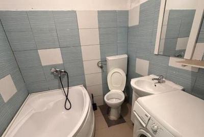 Aparatorii patriei vila curte - 3