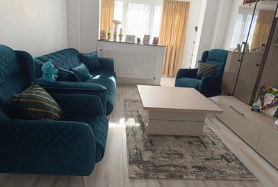 Apartament cu 3 camere decomandat în Cazasu - 6