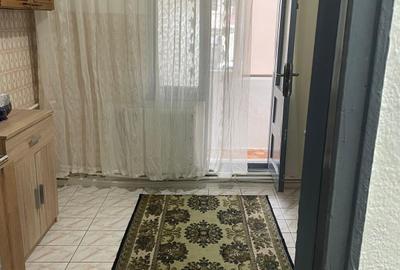 Apartament 2 camere decomandat - zona Dacia - 400 euro/luna  (Cod E2) - 4