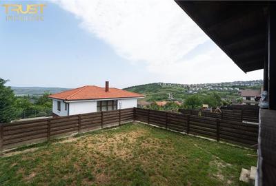 Casă cu 5 camere cu Teren 378 Mp în Dezmir - 13