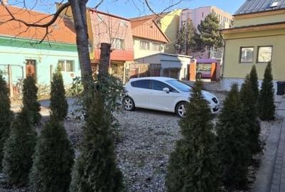 Casa semicentrala la cheie, 76mp, curte. - 3
