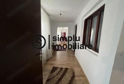 Casă cu 4 camere cu Teren 380 Mp în 1 Mai - 7