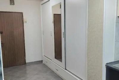 Garsonieră decomandată, mobilată în Nerva Traian - 4