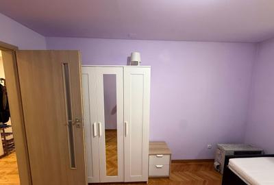 Apartament cu 4 camere semidecomandat, mobilat în Titan - 15