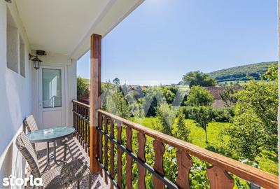 Casă cu Garaj în Vâlcele - 10