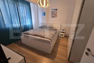 Apartament cu 3 camere semidecomandat în Giroc
