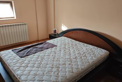 Casă individuală cu 6 camere cu Garaj în Lipovei - 9