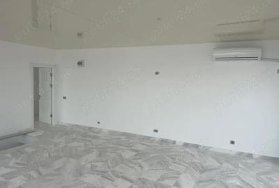 Apartament cu 3 camere în Mamaia - 15