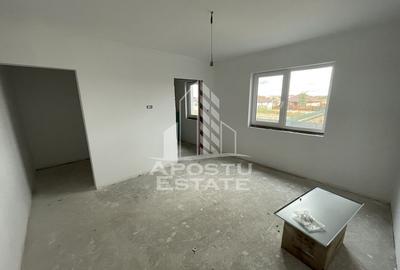 Casă cu 5 camere cu Teren 320 Mp în Șag - 8
