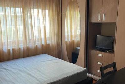 Apartament 2 camere de inchiriat in zona Tractorul Coresi Apartament 2 camere de inchiriat in zona Tractorul Coresi - 2