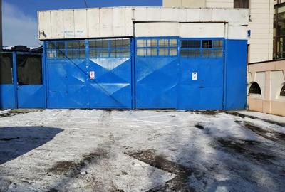 Spațiu comercial, de 118 mp, în Central - 4