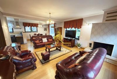 Duplex cu 4 camere cu Canalizare în Mărăști - 2