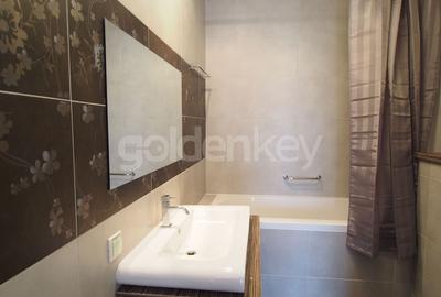 Apartament modern cu 4 camere si garaj dublu Apartament modern cu 4 camere si garaj dublu - 8