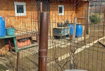 Casă cu 3 camere în Cuvin - 1