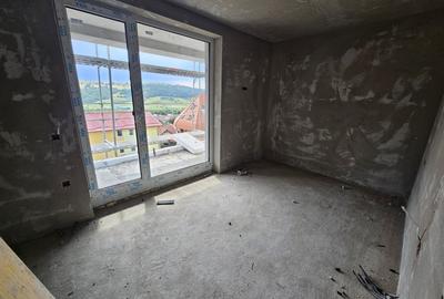 Apartament 3 camere, doua bai, orientare Sud , Baciu Regal - 6