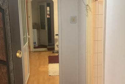 Ozana, statia de tramvai Ozana - 6