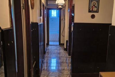 Apartament cu 4 camere decomandat în Central - 14
