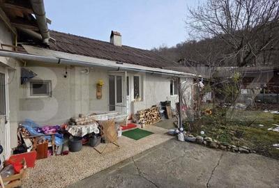 Casă cu 4 camere cu Teren 1500 Mp în Central - 16