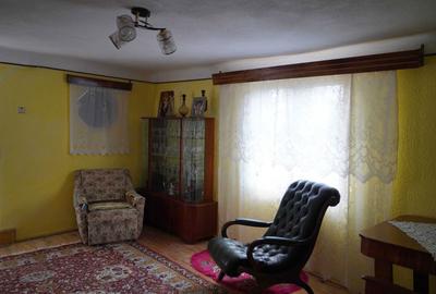 Casă cu 4 camere în Plai - 4