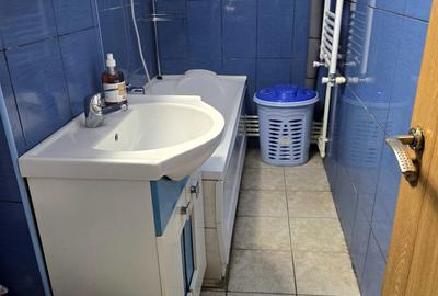 Apartament cu 3 camere semidecomandat în Tomis Nord - 2