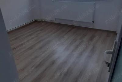 Apartament cu 3 camere decomandat în Obor - 2