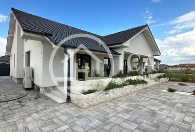 Casă cu 4 camere decomandat în Cihei - 17