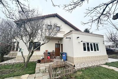 Casă individuală cu 6 camere cu Canalizare în Poiana - 4