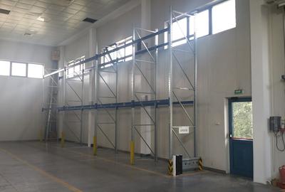 Spațiu comercial, de 700 mp, în Central - 6
