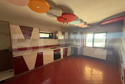 Vila spa?ioasa P+E+M, 519 mp utili - 2