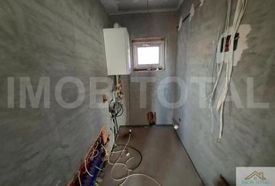 Casă în Bascov - 21